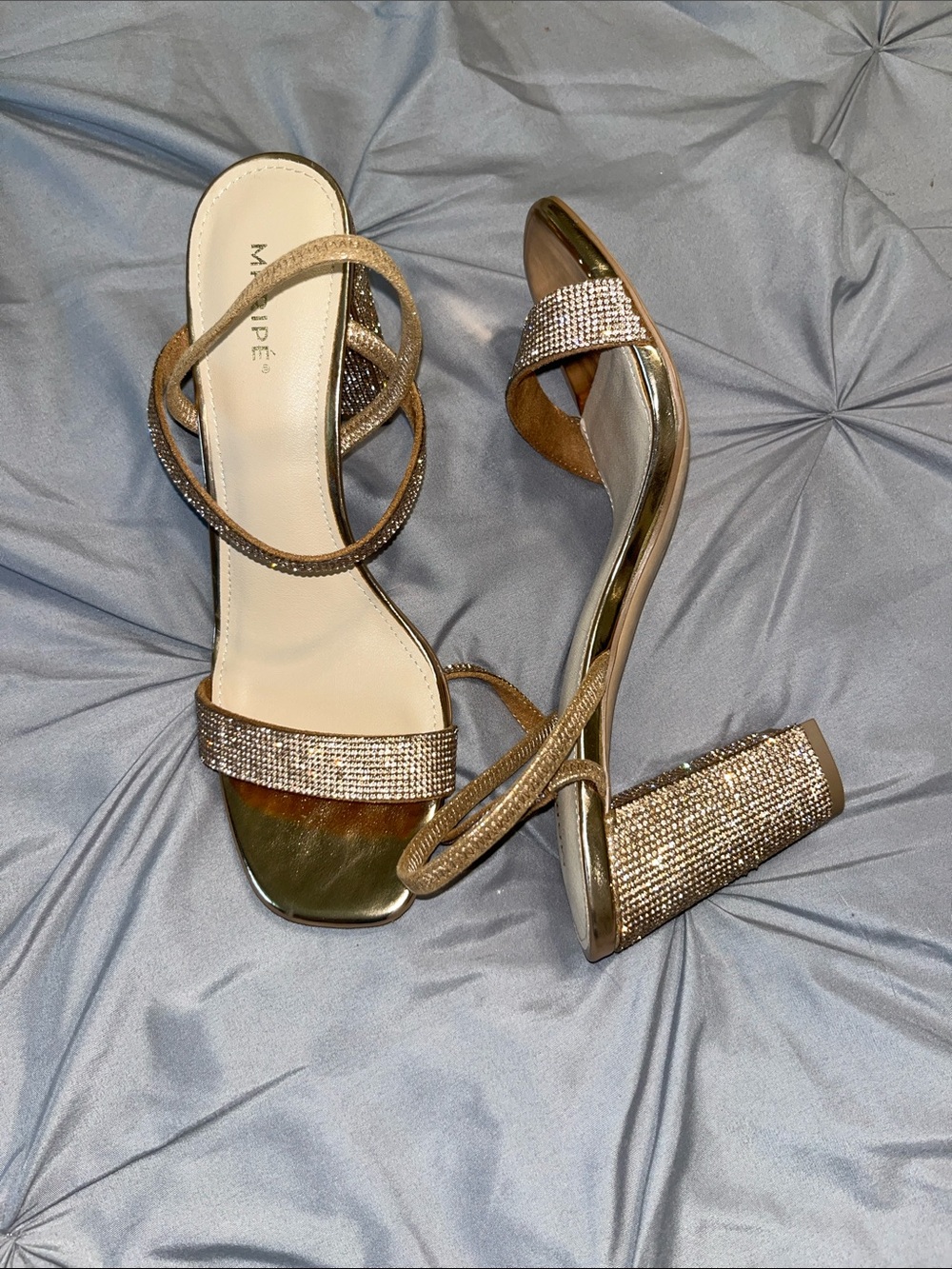 ✨Maripe Rose Gold Strappy Block Heel Sandals✨